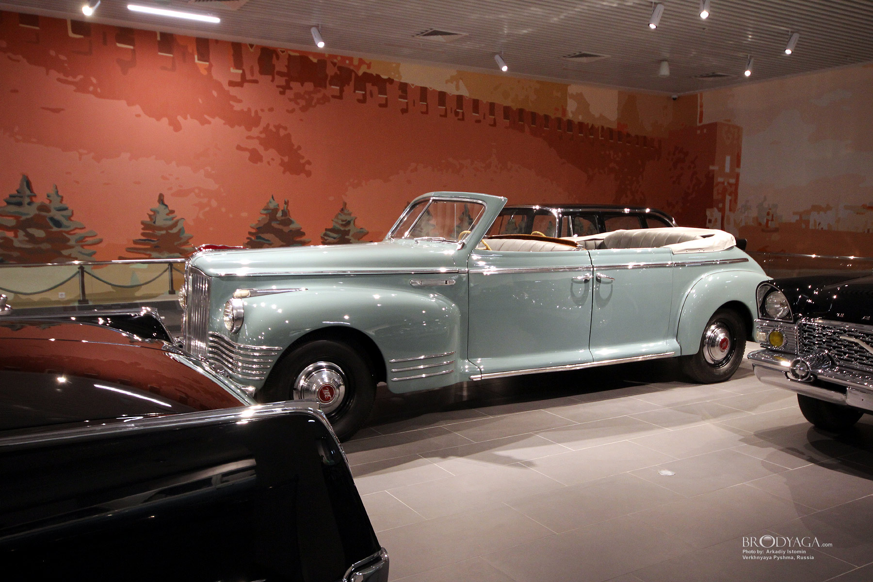 UMMC Auto Museum “XX century AUTO” Музей автомобильной техники УГМК «ХХ век АВТО»